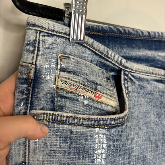 Diesel D-Shark Slim Flare Sequin Coated Jean Low Rise - Picture 5 of 16